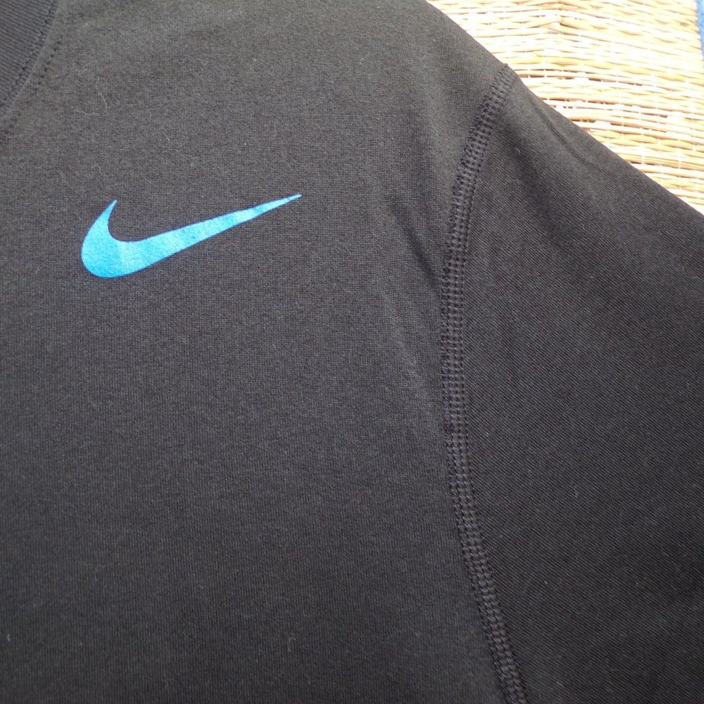 Nike DRI-FIT T-Shirt Men's, Size M, Black color - Picture 6 of 13